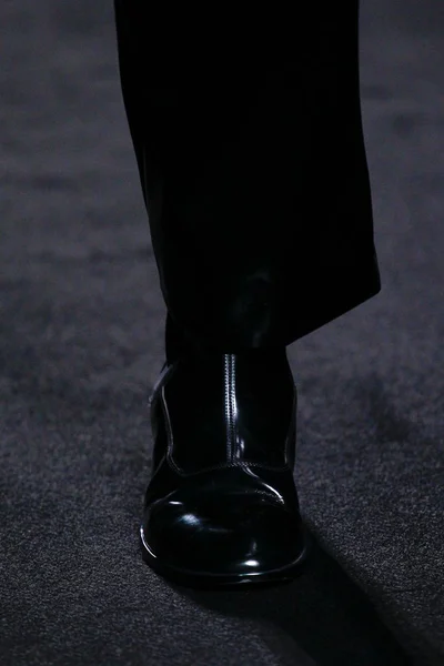 Look 9